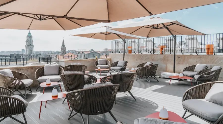 Hotel Vincci Bonjardim — vibe