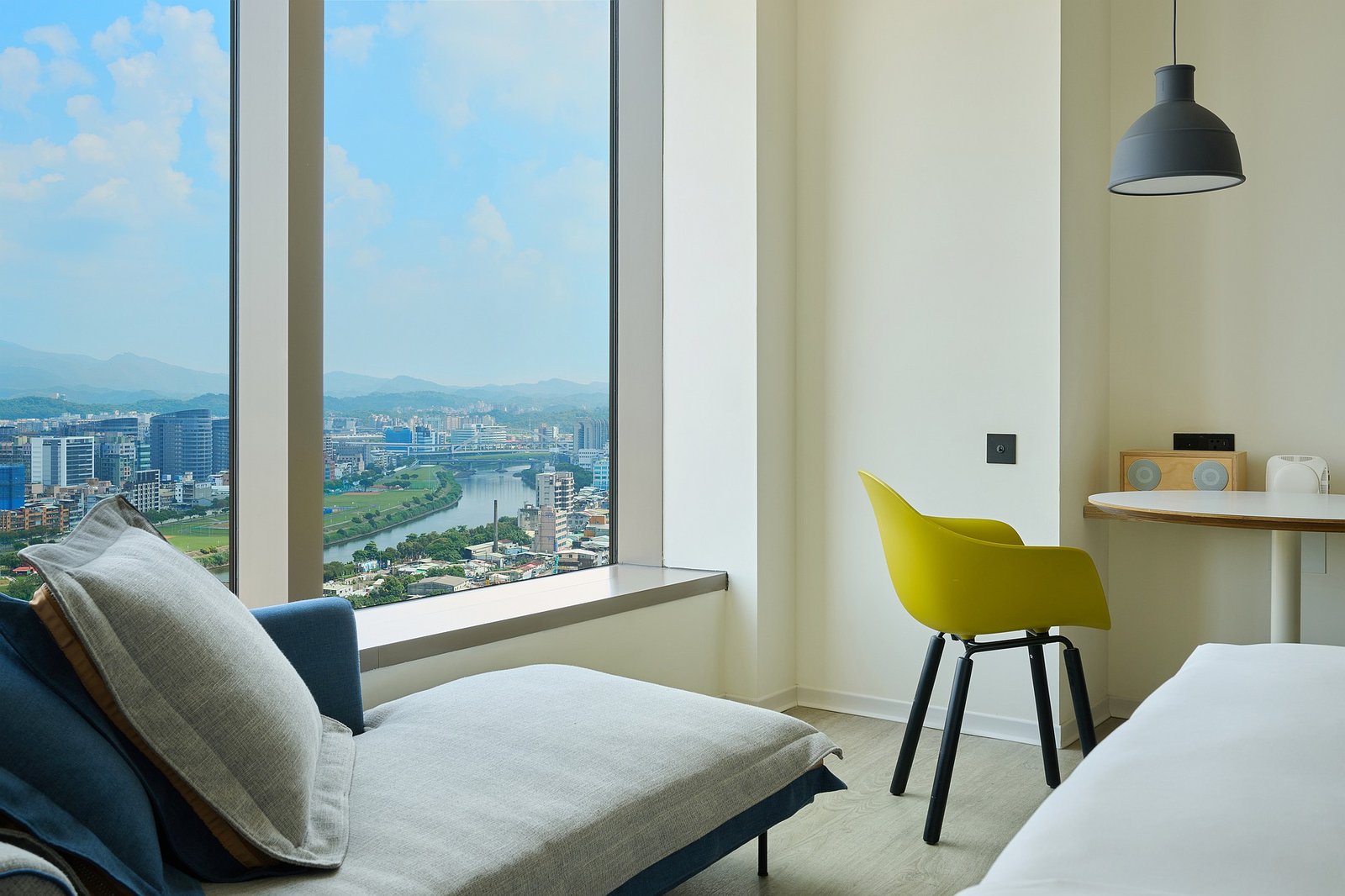 amba Taipei Songshan — rooms
