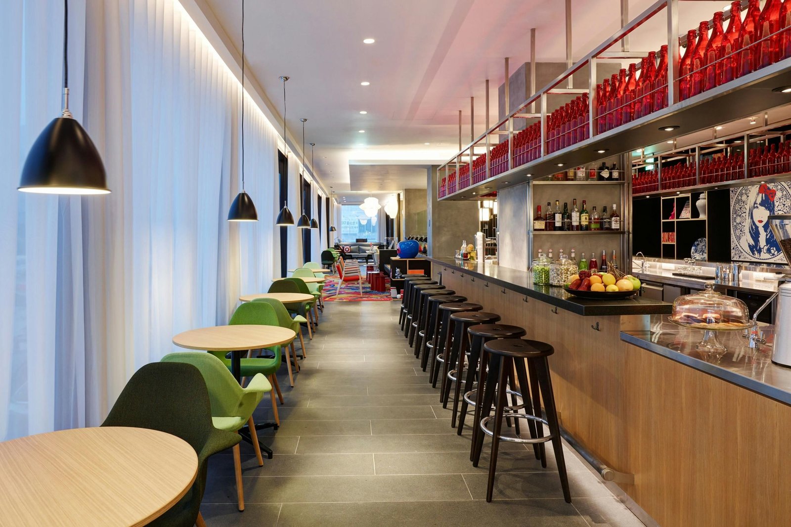 citizenM Taipei North Gate — eat & drink