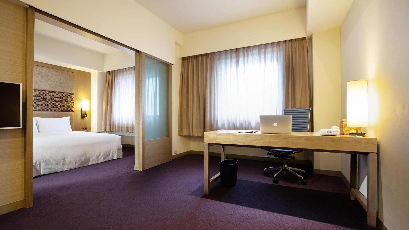The Howard Plaza Hotel Taipei — rooms