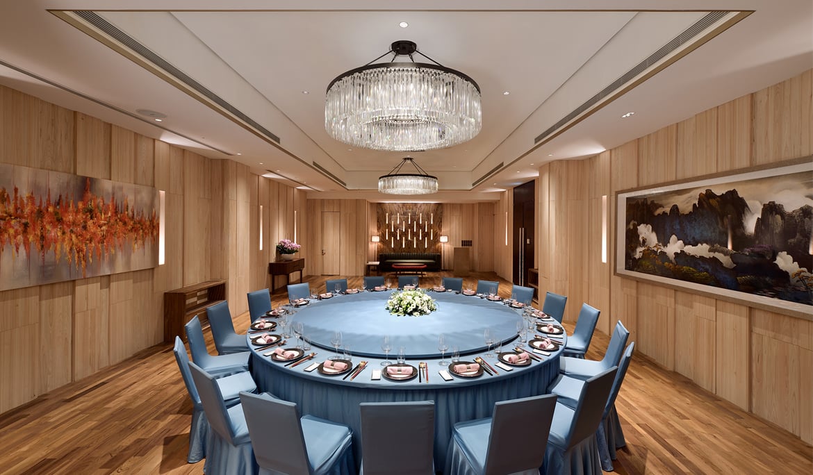 Grand View Resort Beitou Hotel, at the table