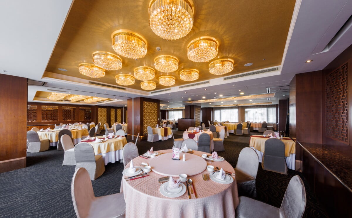 Taipei Garden Hotel — eat & drink