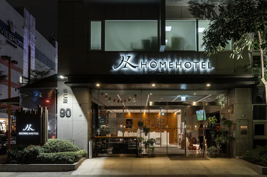 Home Hotel Xinyi — backstory