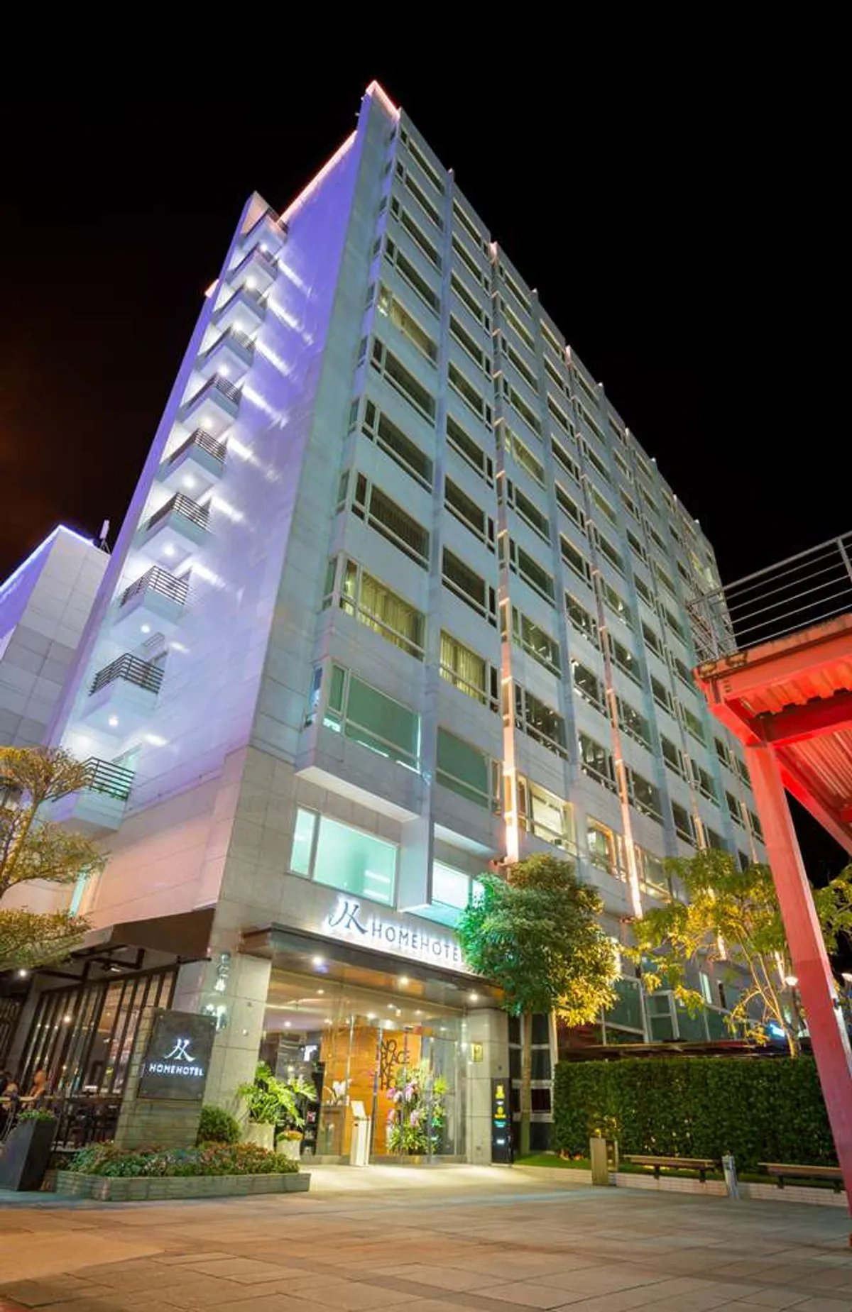 Home Hotel Xinyi — backstory