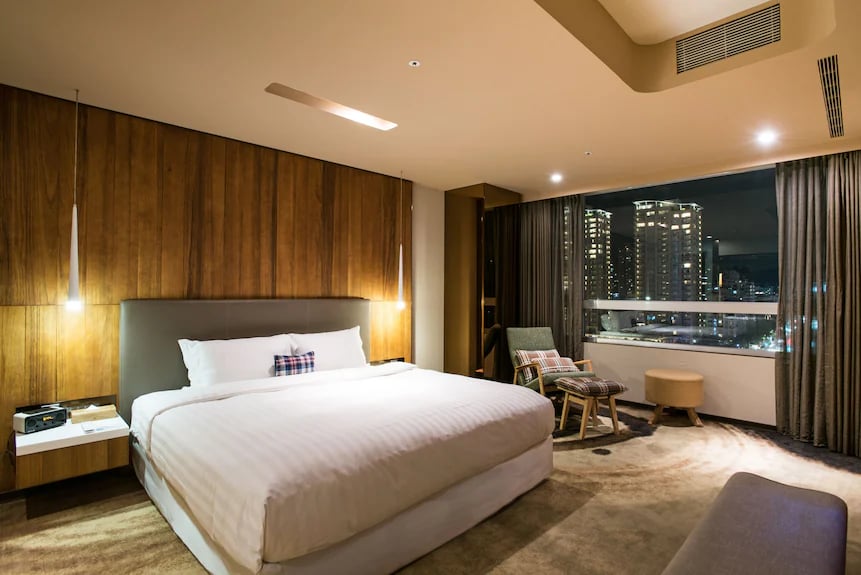 Home Hotel Xinyi — rooms