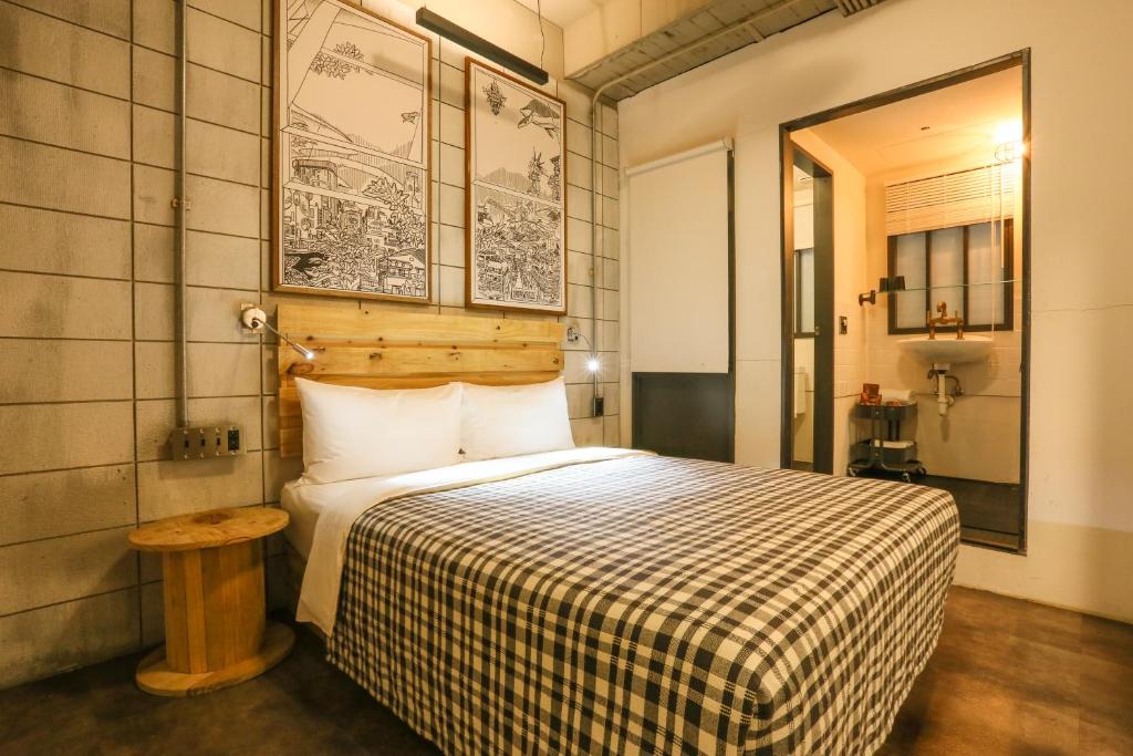 Hotel PaPa Whale — rooms