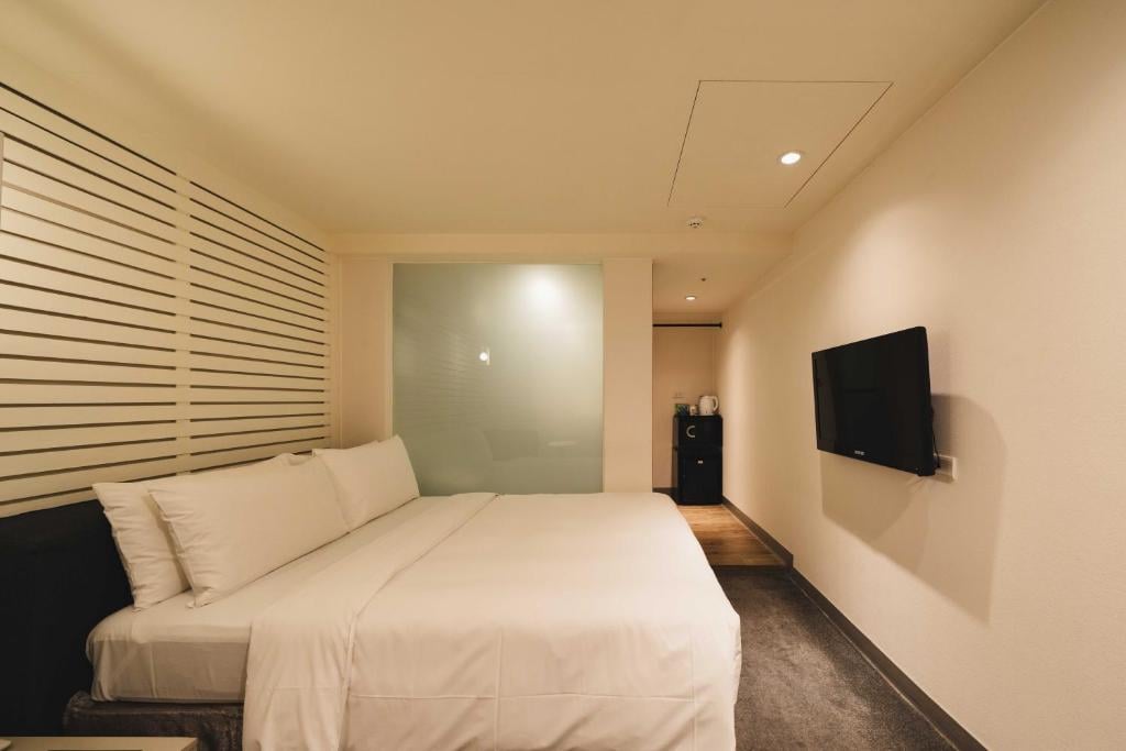 SWIIO Hotel Ximen — rooms