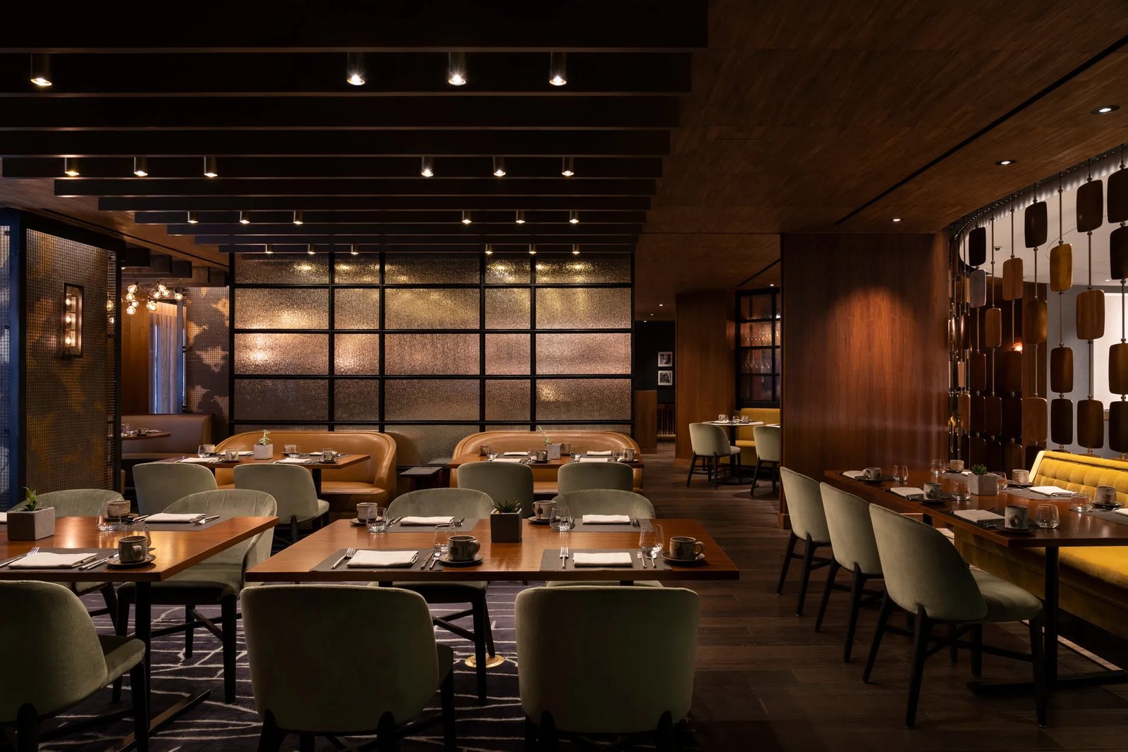 Four Seasons Hotel San Francisco at Embarcadero — eat & drink