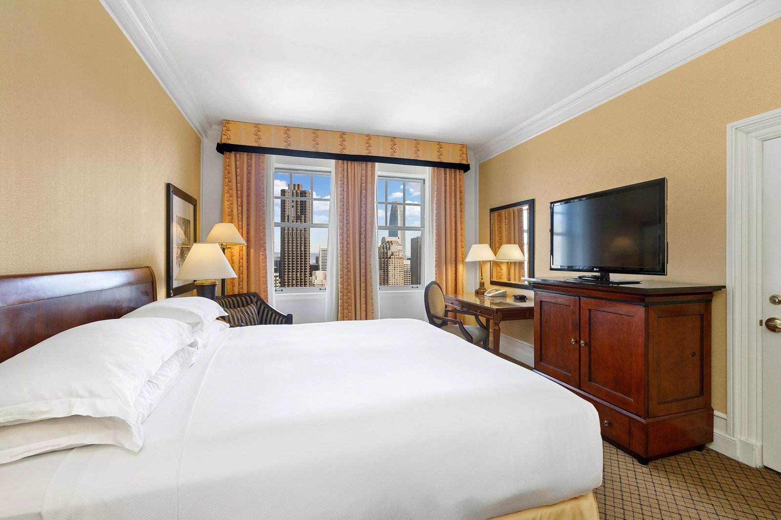 InterContinental Mark Hopkins Hotel — rooms