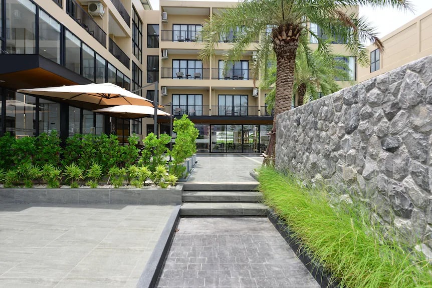 Grand BS Airport Hotel Suvarnabhumi — backstory