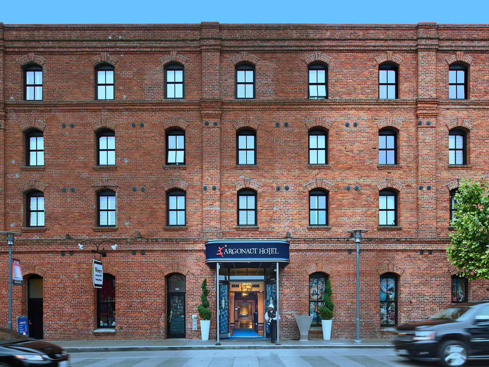 Argonaut Hotel