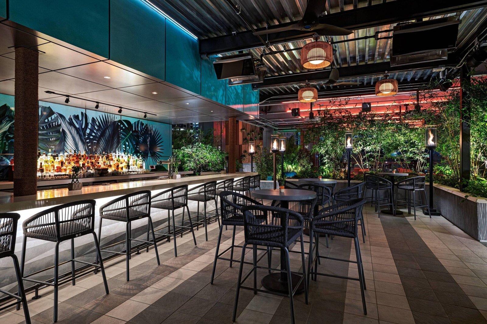 Austin Marriott Downtown — eat & drink