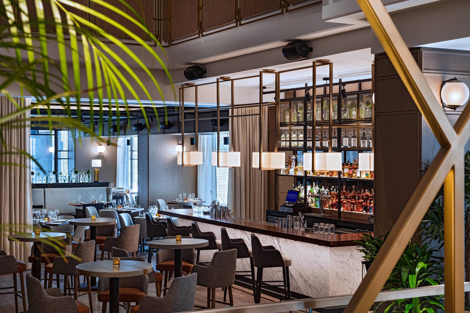 Austin Marriott Downtown — eat & drink
