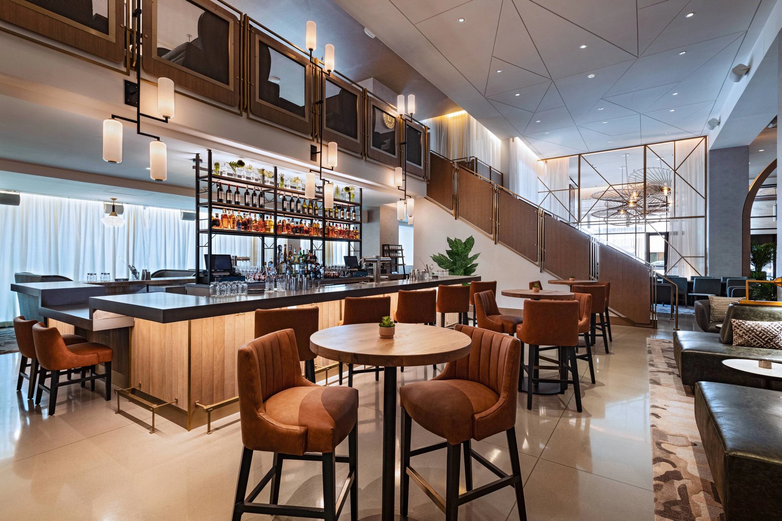 Austin Marriott Downtown — eat & drink