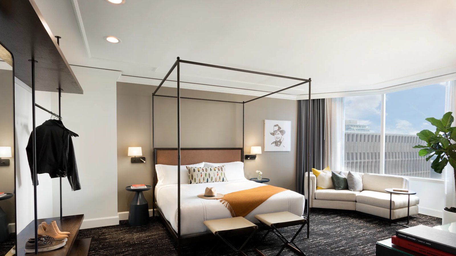 Omni Austin Hotel Downtown — rooms