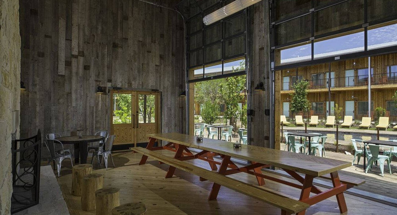 Lone Star Court — eat & drink