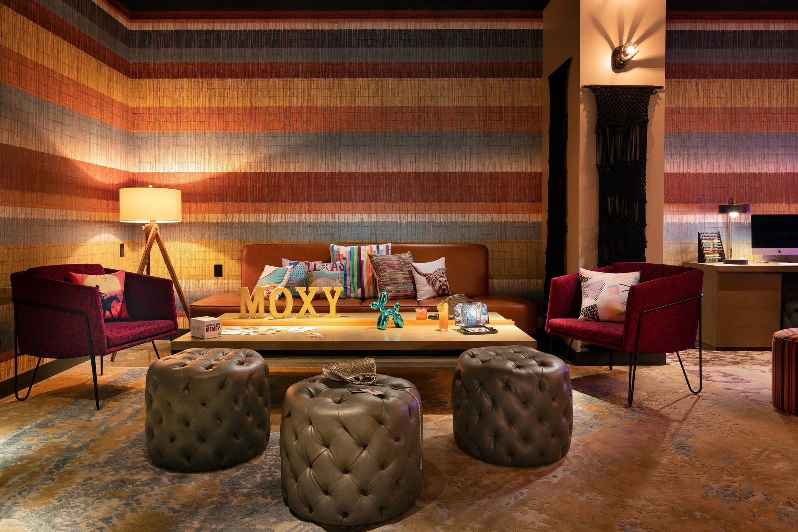 Moxy Austin - University Hotel — vibe
