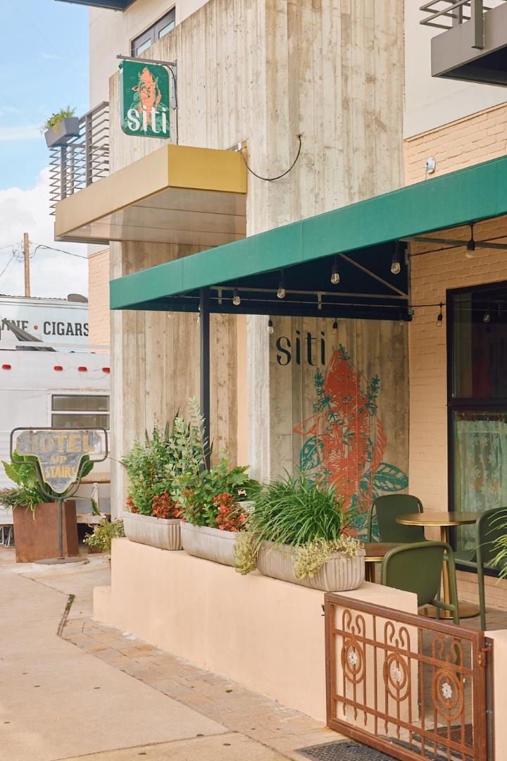 The Frances Modern Inn — eat & drink