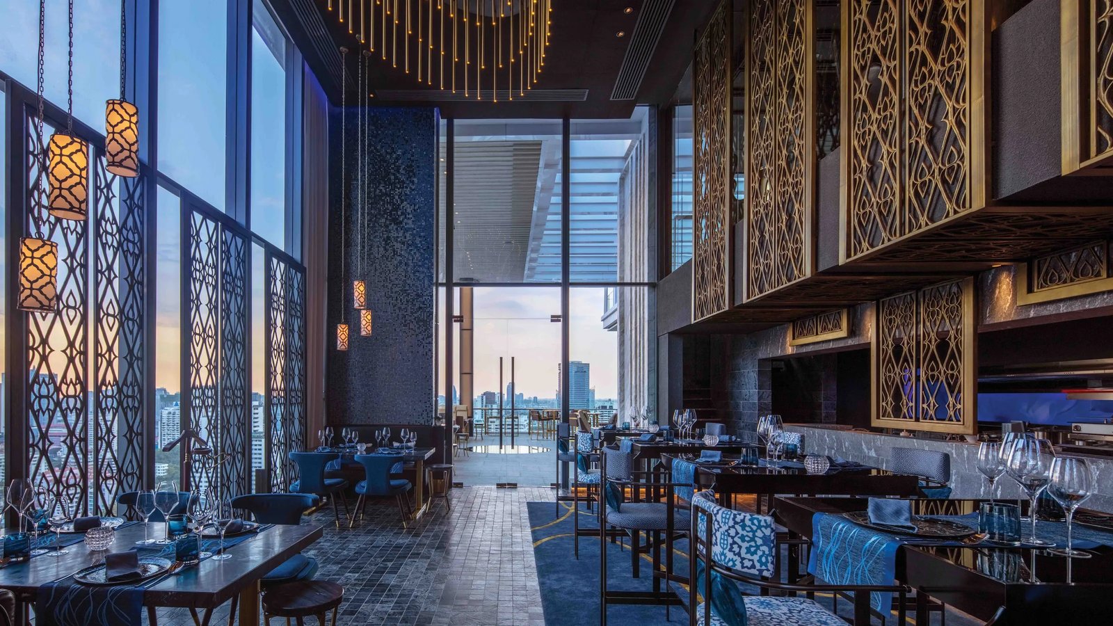 137 Pillars Suites & Residences Bangkok — eat & drink