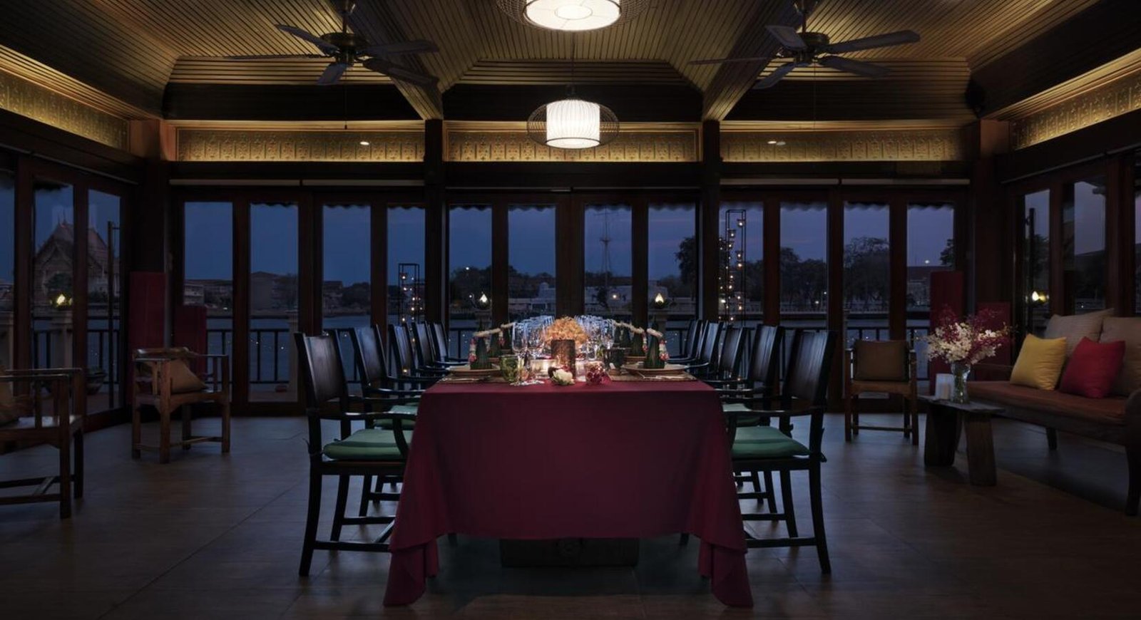 Chakrabongse Villas — eat & drink
