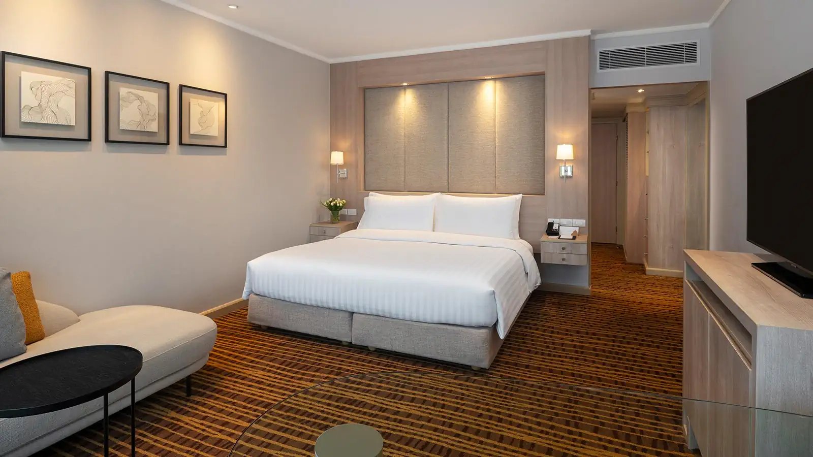 Amari Bangkok Hotel — rooms