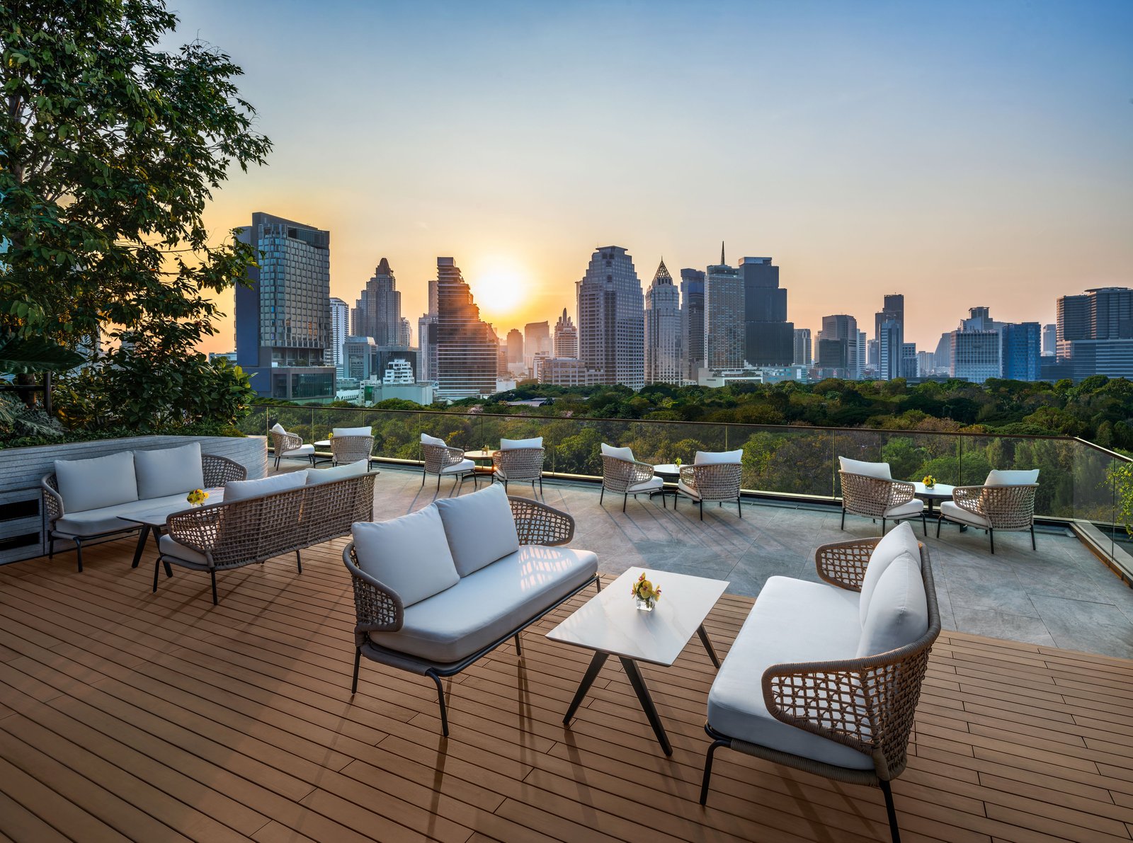 The Ritz-Carlton Hotel — vibe