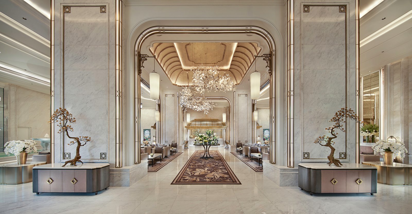 Grande Centre Point Prestige Bangkok — vibe