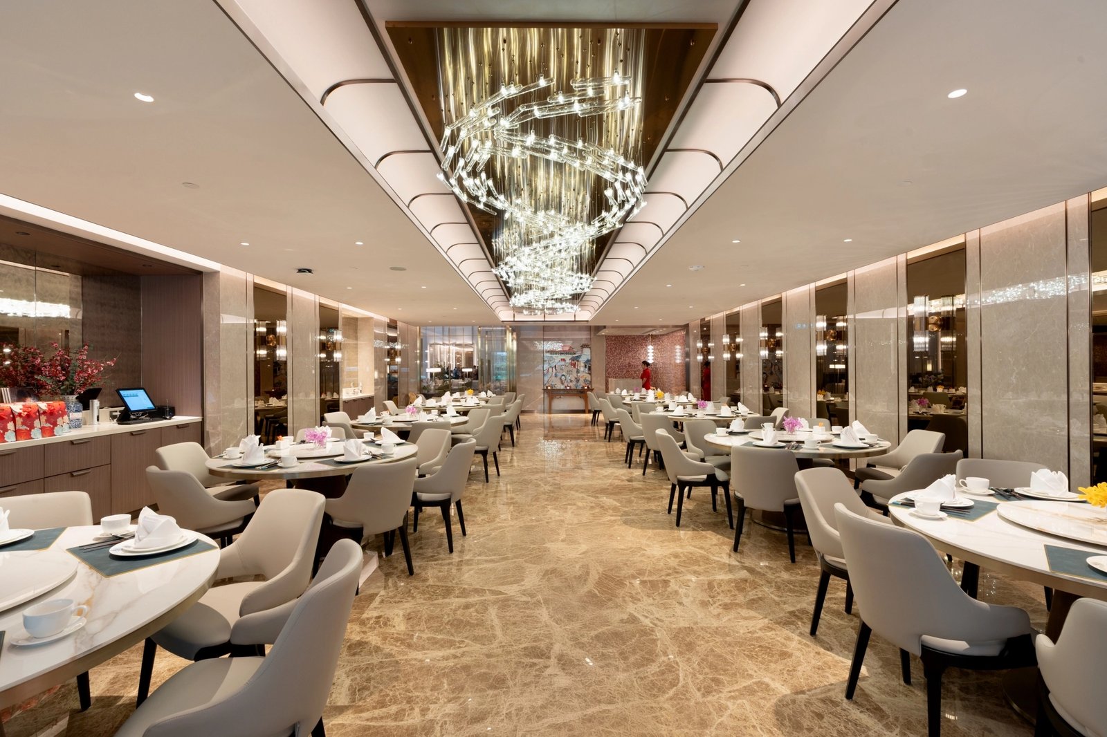 Grande Centre Point Prestige Bangkok, at the table