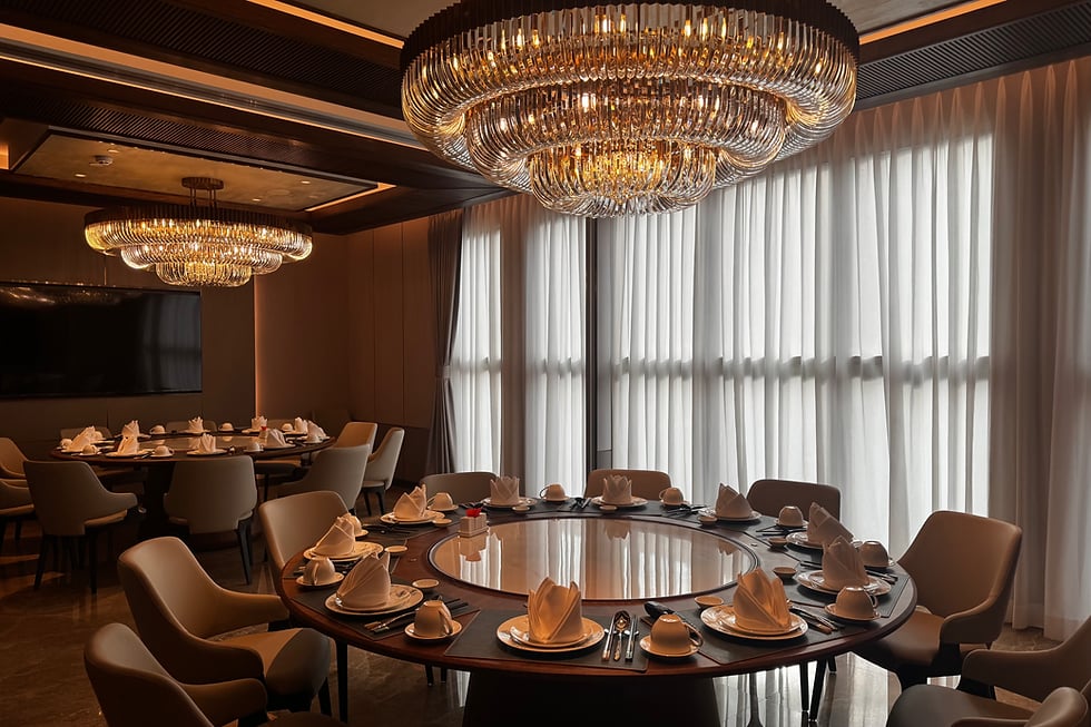 Grande Centre Point Prestige Bangkok — eat & drink