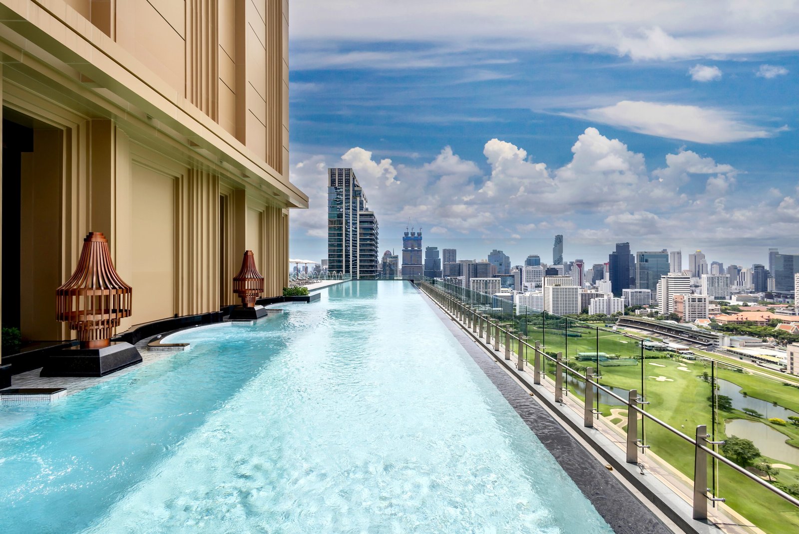 Grande Centre Point Prestige Bangkok — wellness