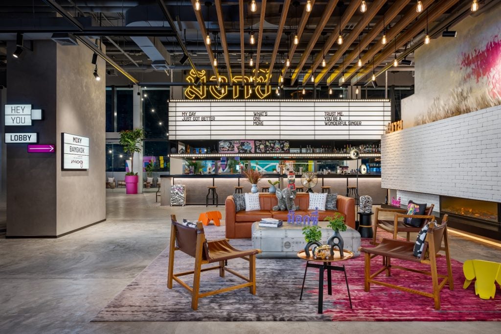 Moxy Bangkok Ratchaprasong — vibe