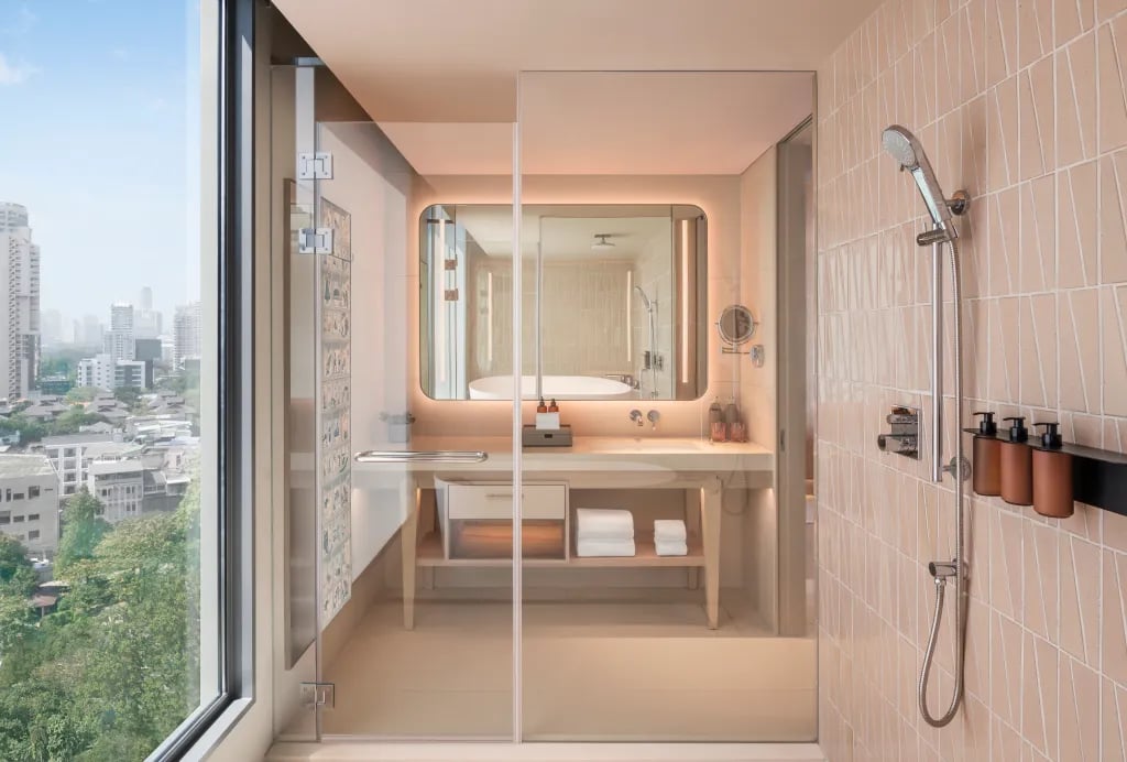 KROMO Bangkok — rooms