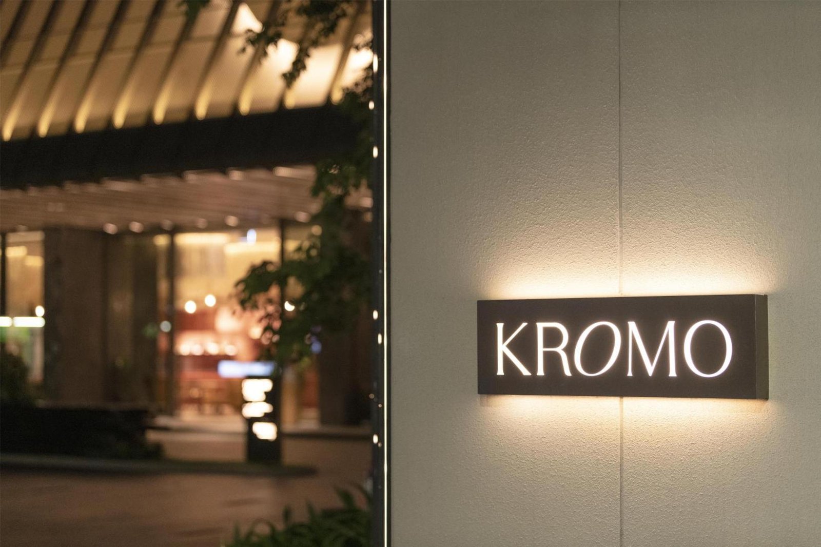 KROMO Bangkok — vibe