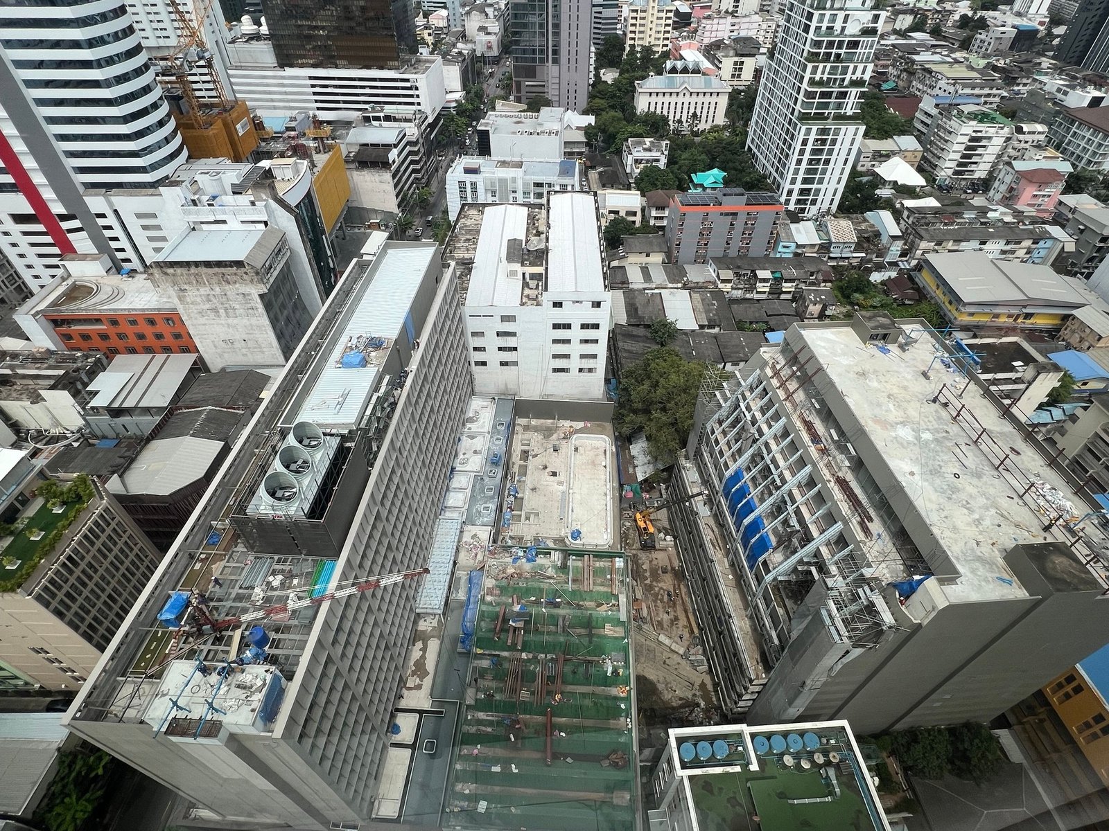 voco Bangkok Surawong Hotel — wellness