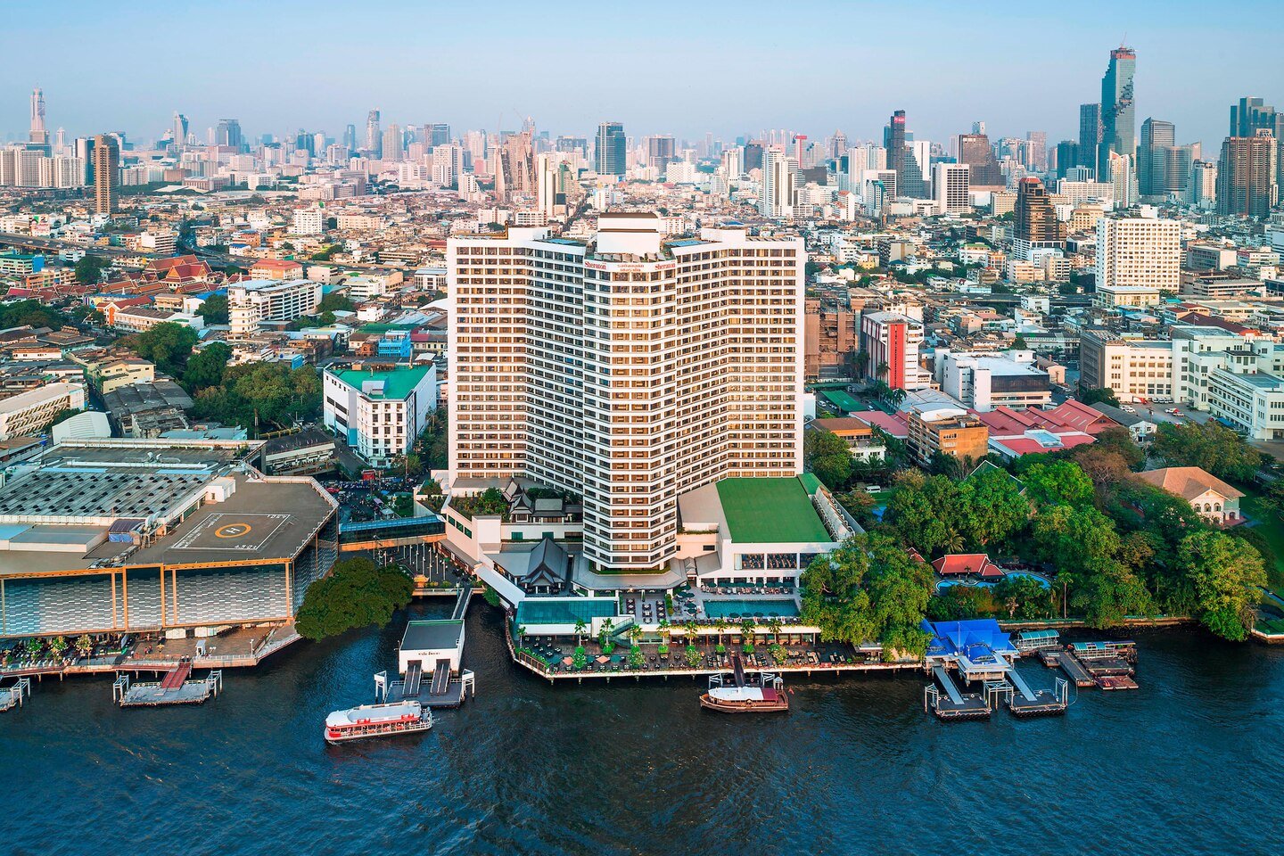 Royal Orchid Sheraton Riverside Hotel Bangkok — backstory