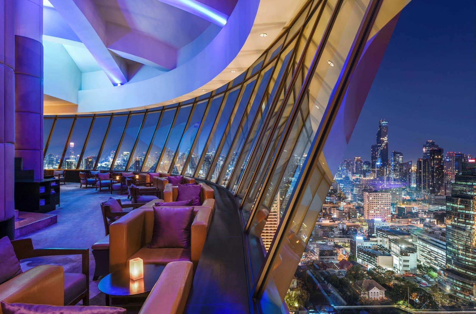 Millennium Hilton Bangkok — eat & drink