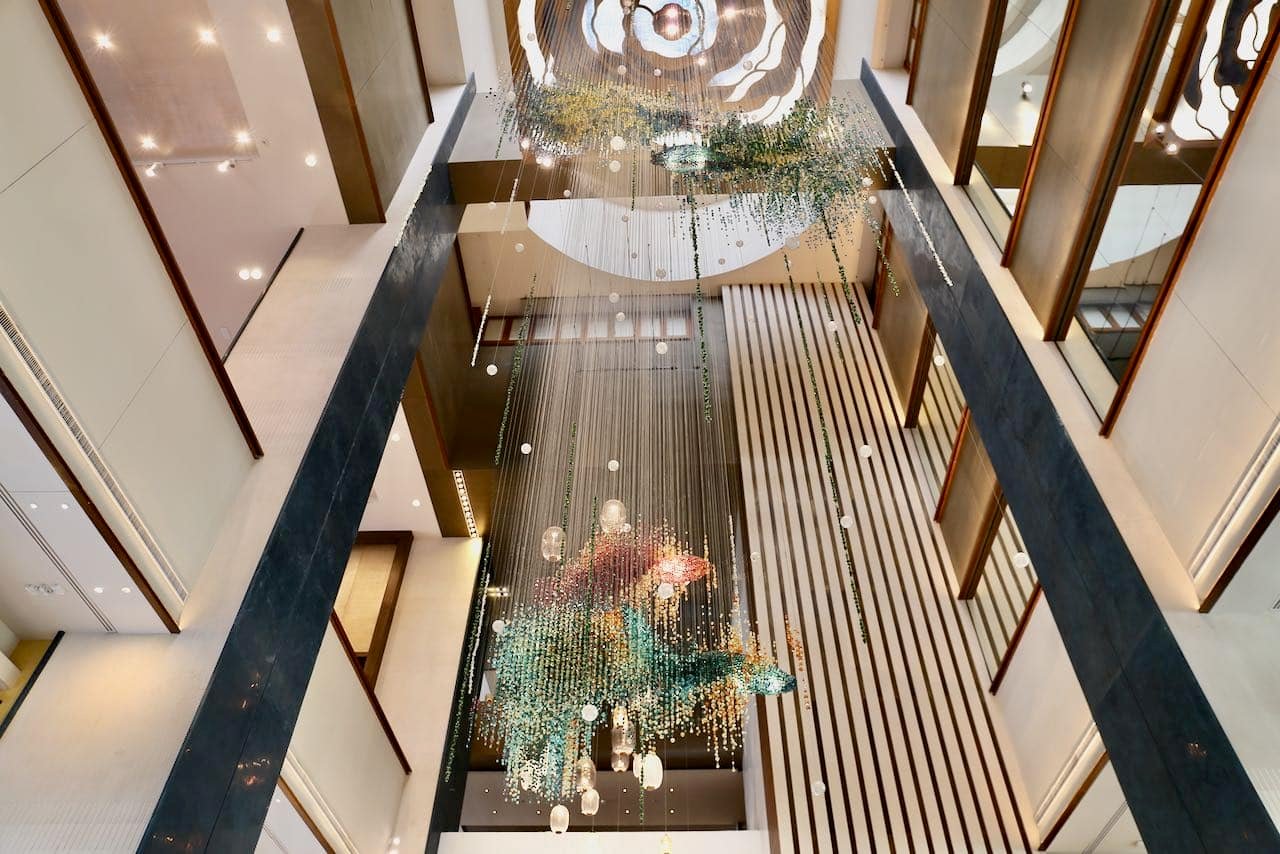 Millennium Hilton Bangkok — vibe