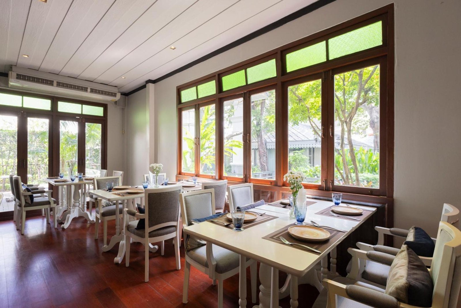 The Raweekanlaya Bangkok Wellness Cuisine Resort — eat & drink