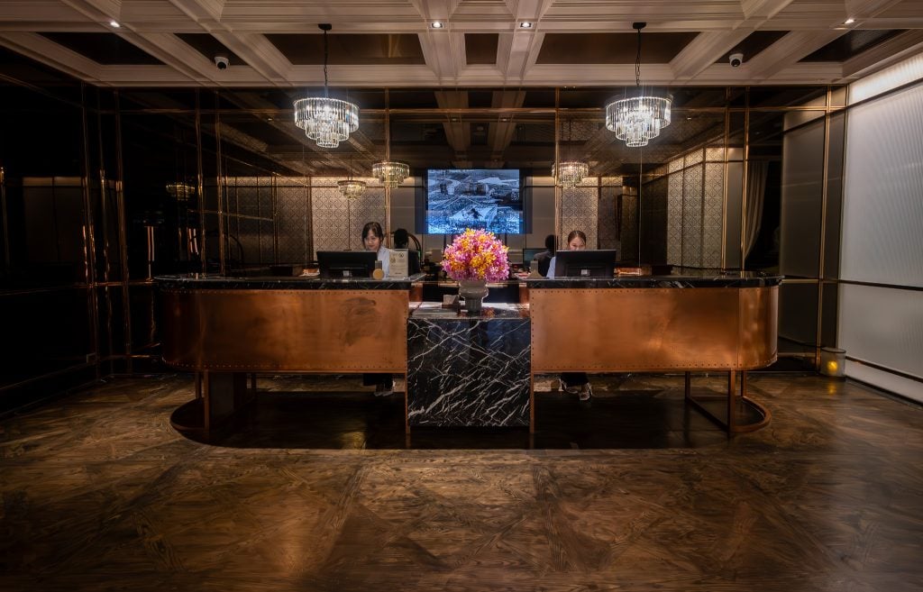 MUU Bangkok Hotel — vibe
