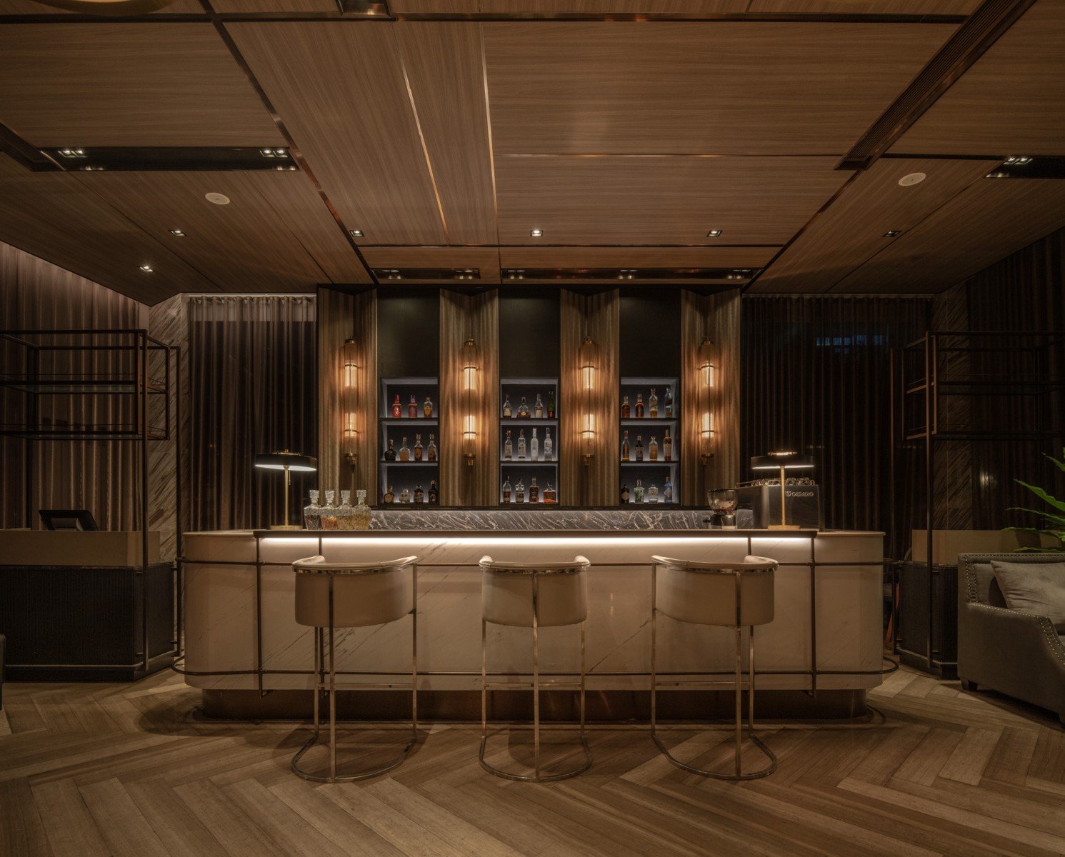 VIE Hotel Bangkok — eat & drink