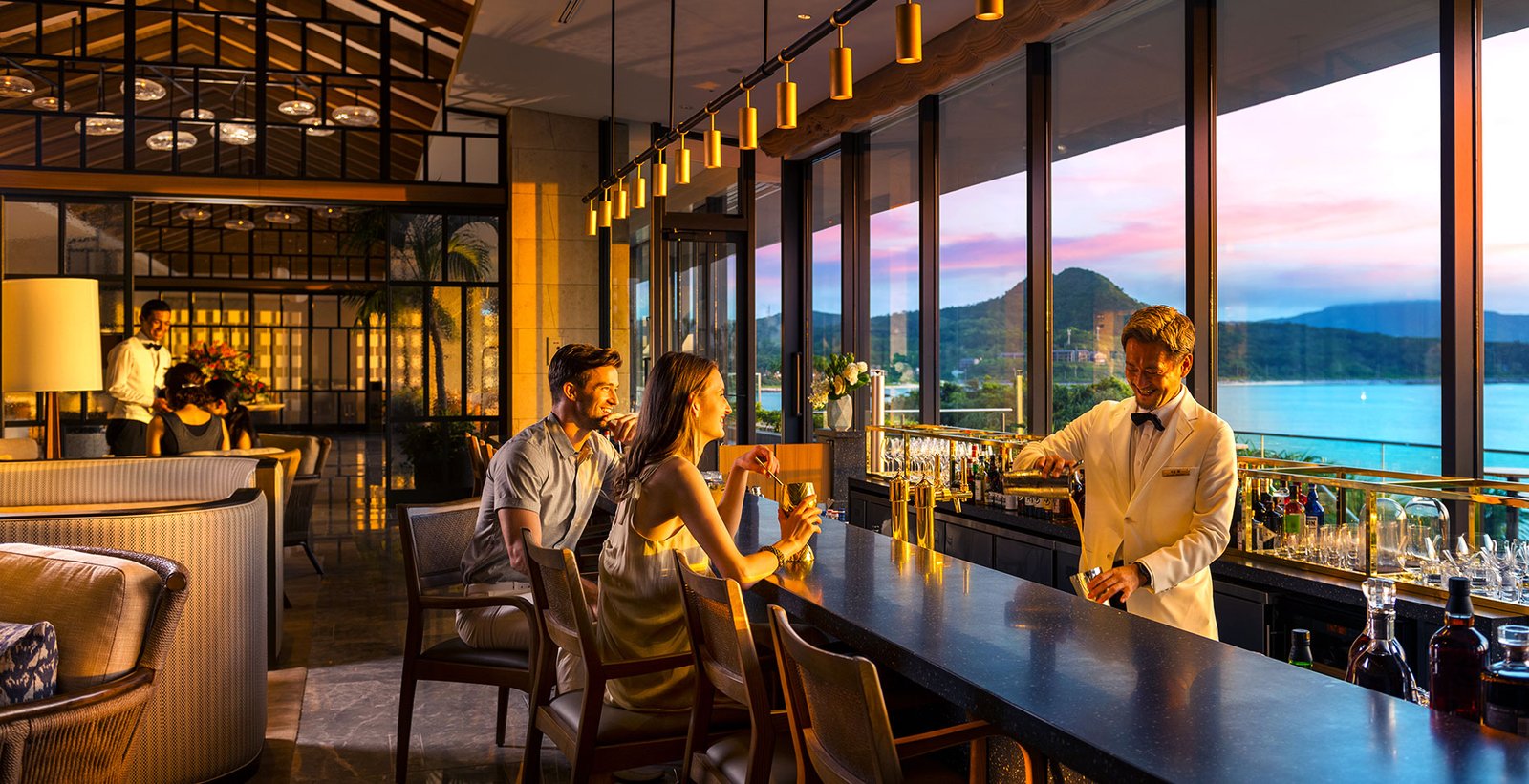 Hotel Halekulani — vibe