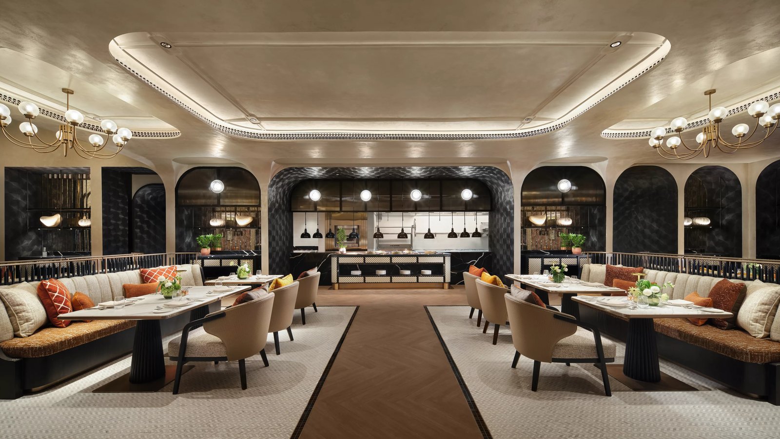 Fairmont Bangkok Sukhumvit, harper’s