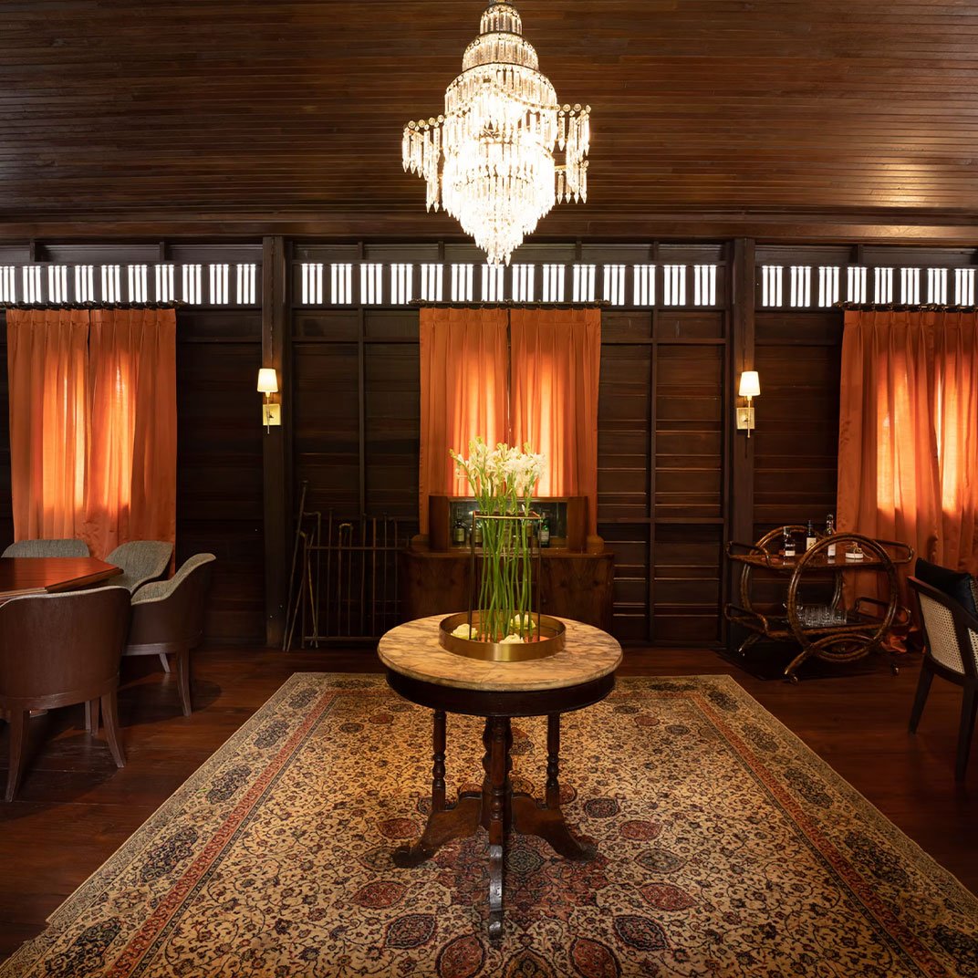 Siri Sala Private Thai Villa — eat & drink
