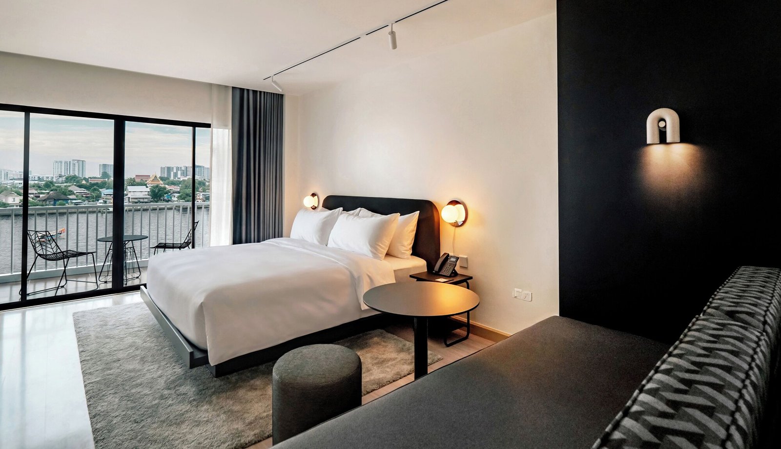 The StandardX Bangkok Phra Arthit — rooms