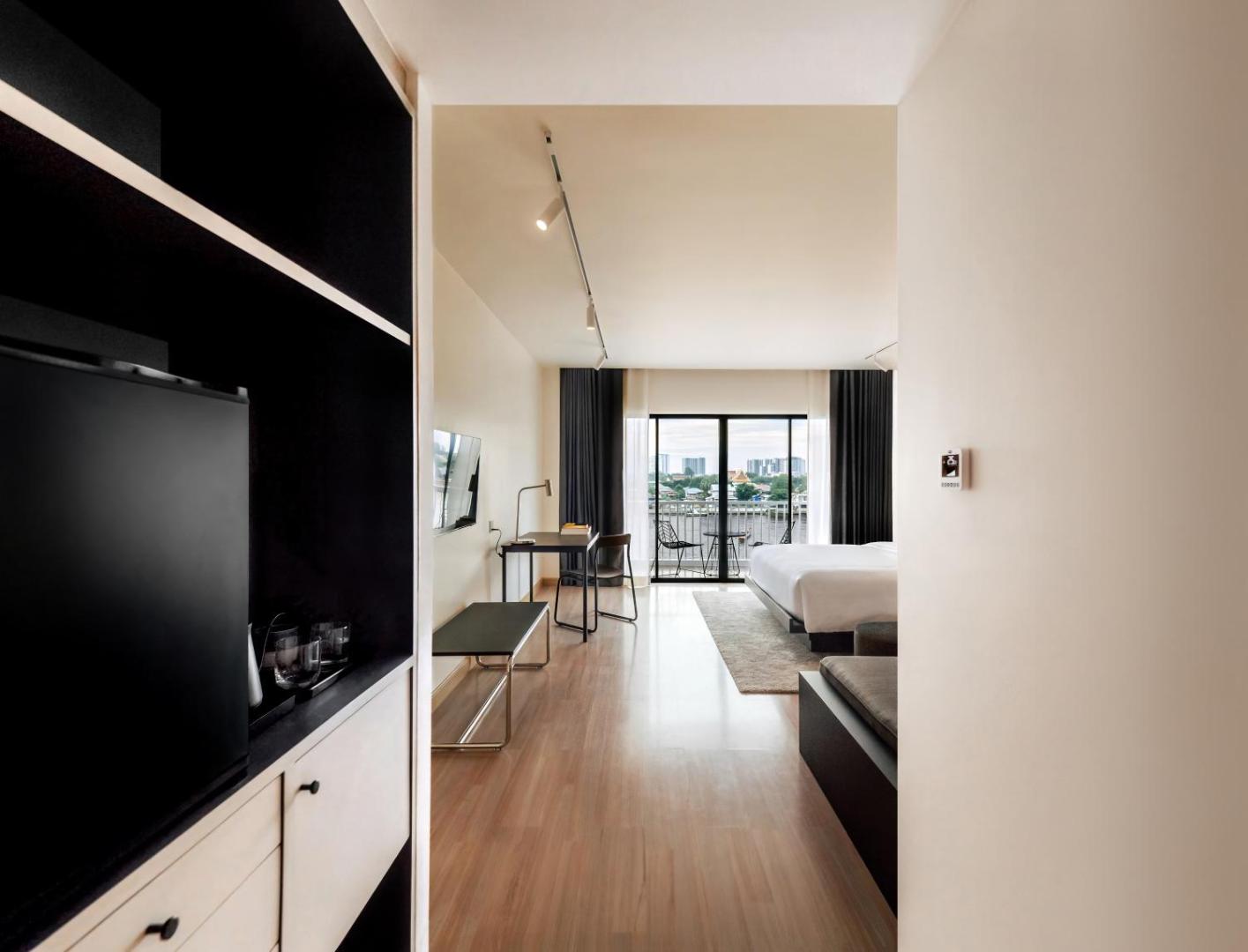 The StandardX Bangkok Phra Arthit — rooms