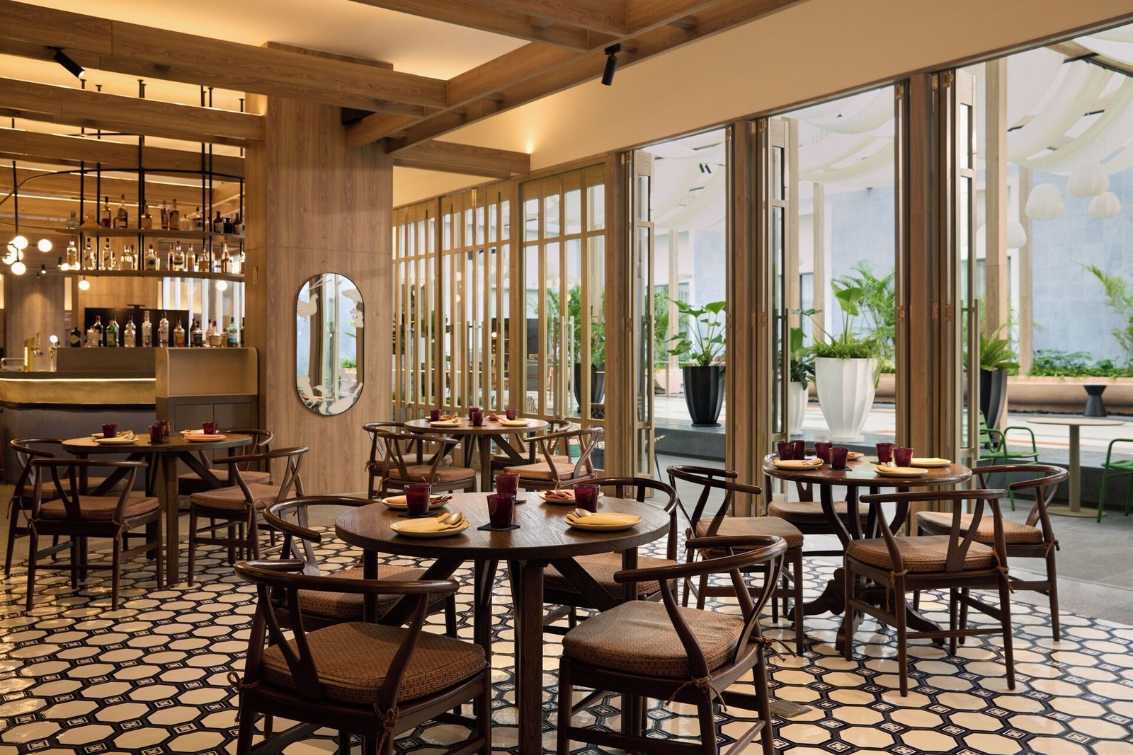 ASAI Bangkok Chinatown — eat & drink