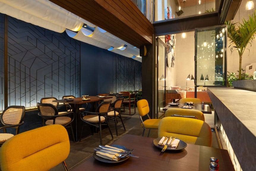 ASAI Bangkok Sathorn — eat & drink