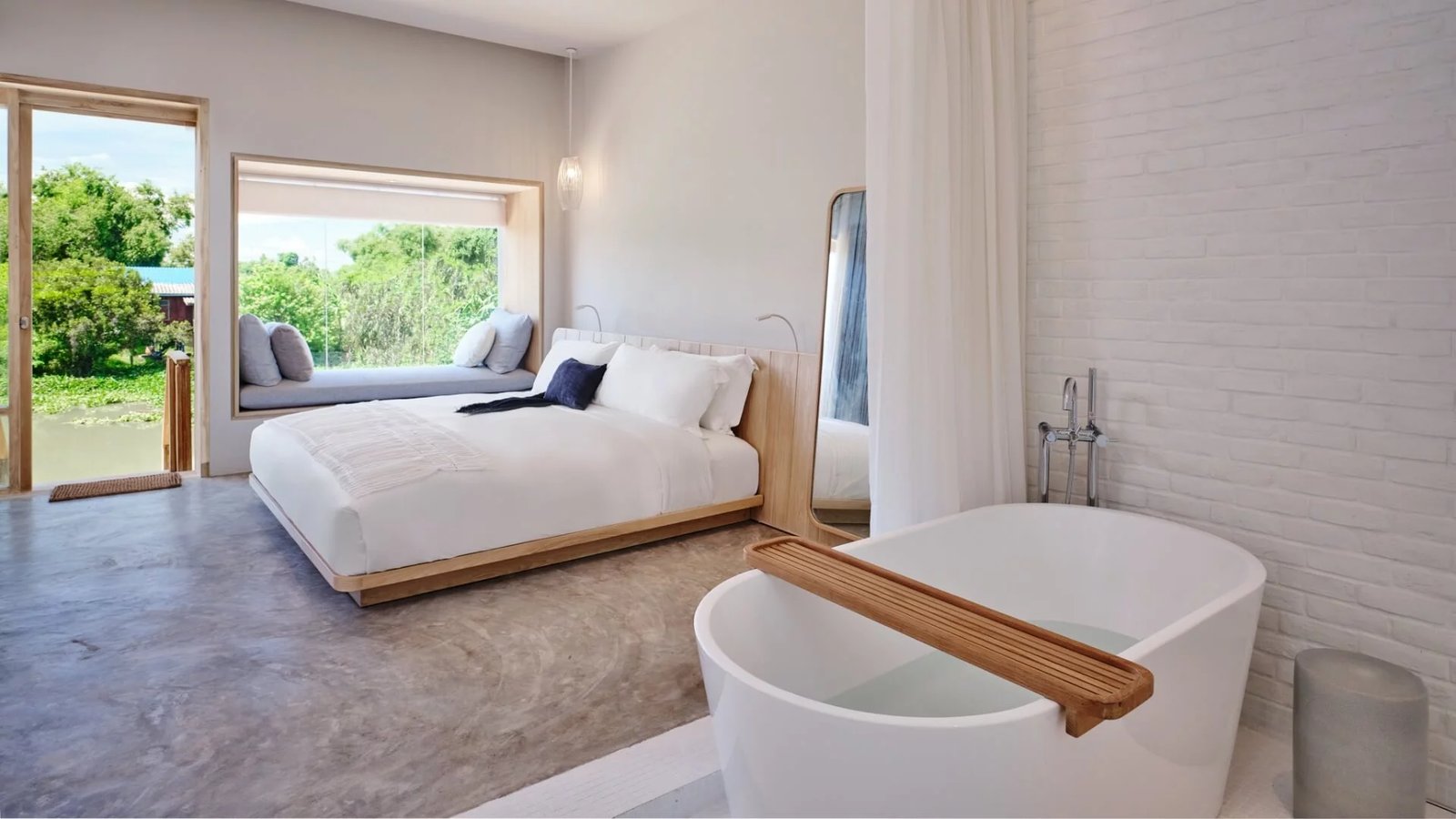 sala bang pa-in Hotel — rooms