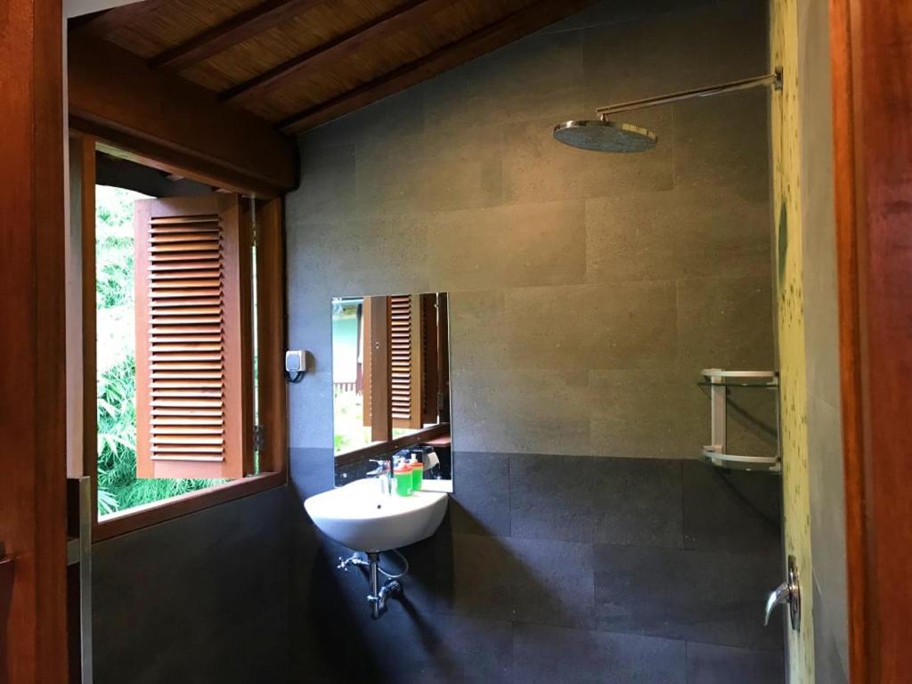 The Farm Hostel — rooms
