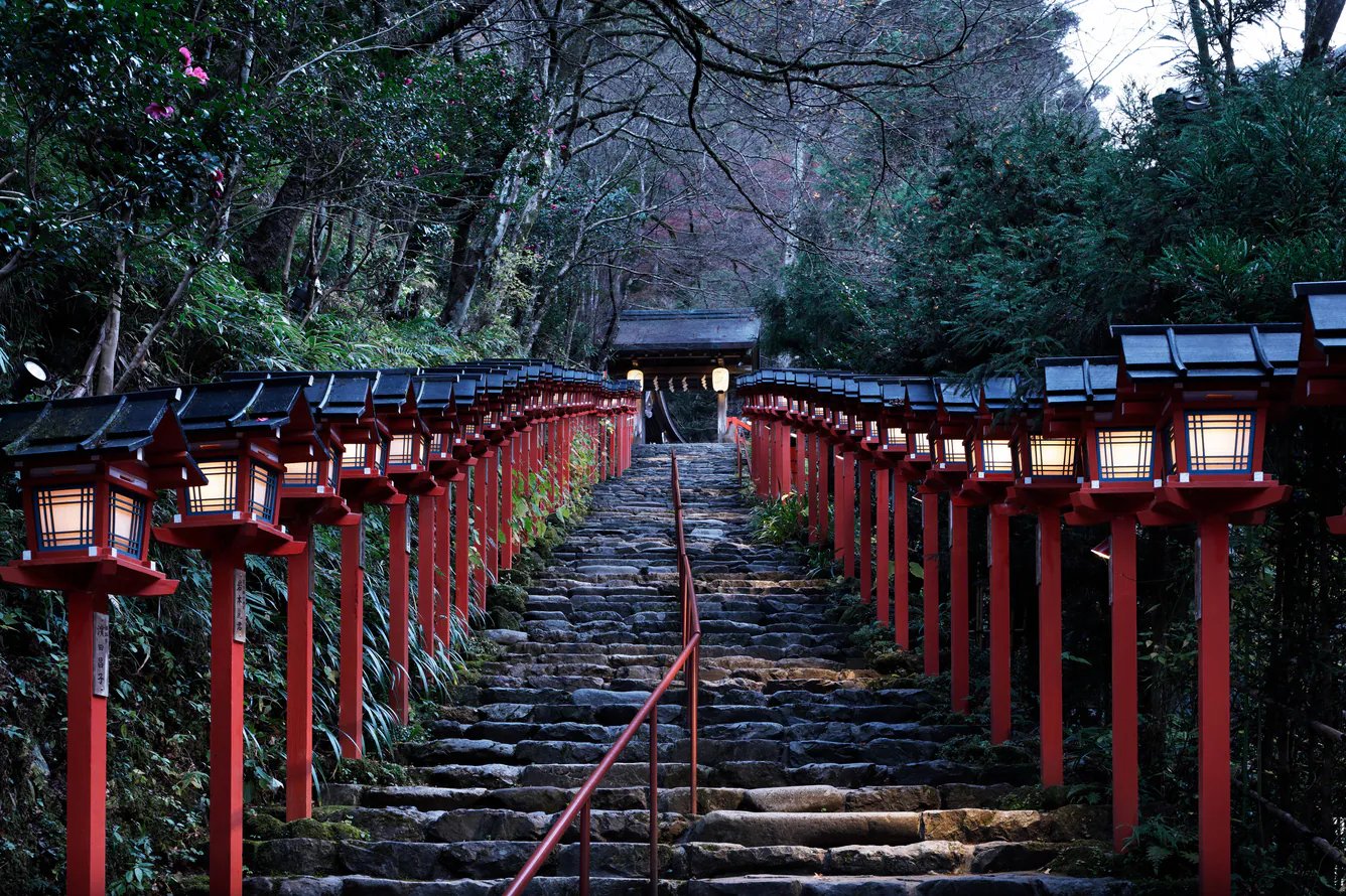 The Prince Kyoto Takaragaike, Autograph Collection — backstory